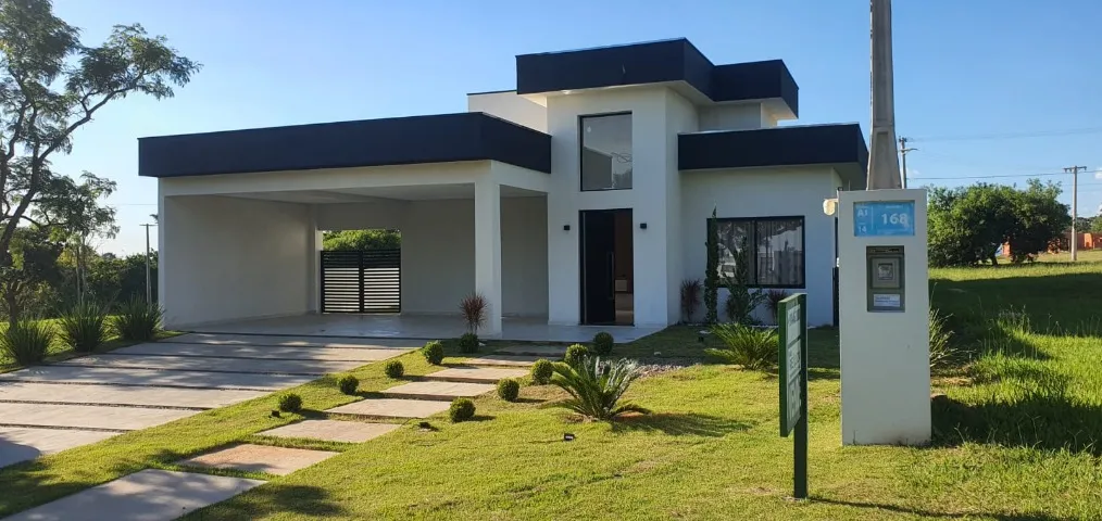 Vista panorâmica da linda casa a venda na Riviera de Santa Cristina 13